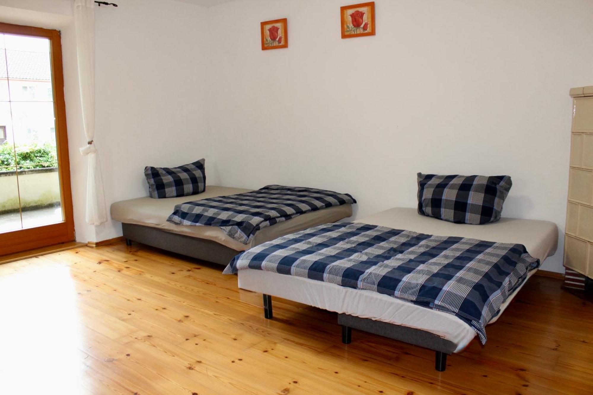 Ferienhaus Mit Garten Fuer Bis Zu 6 Personen โรเซินไฮม์ ภายนอก รูปภาพ
