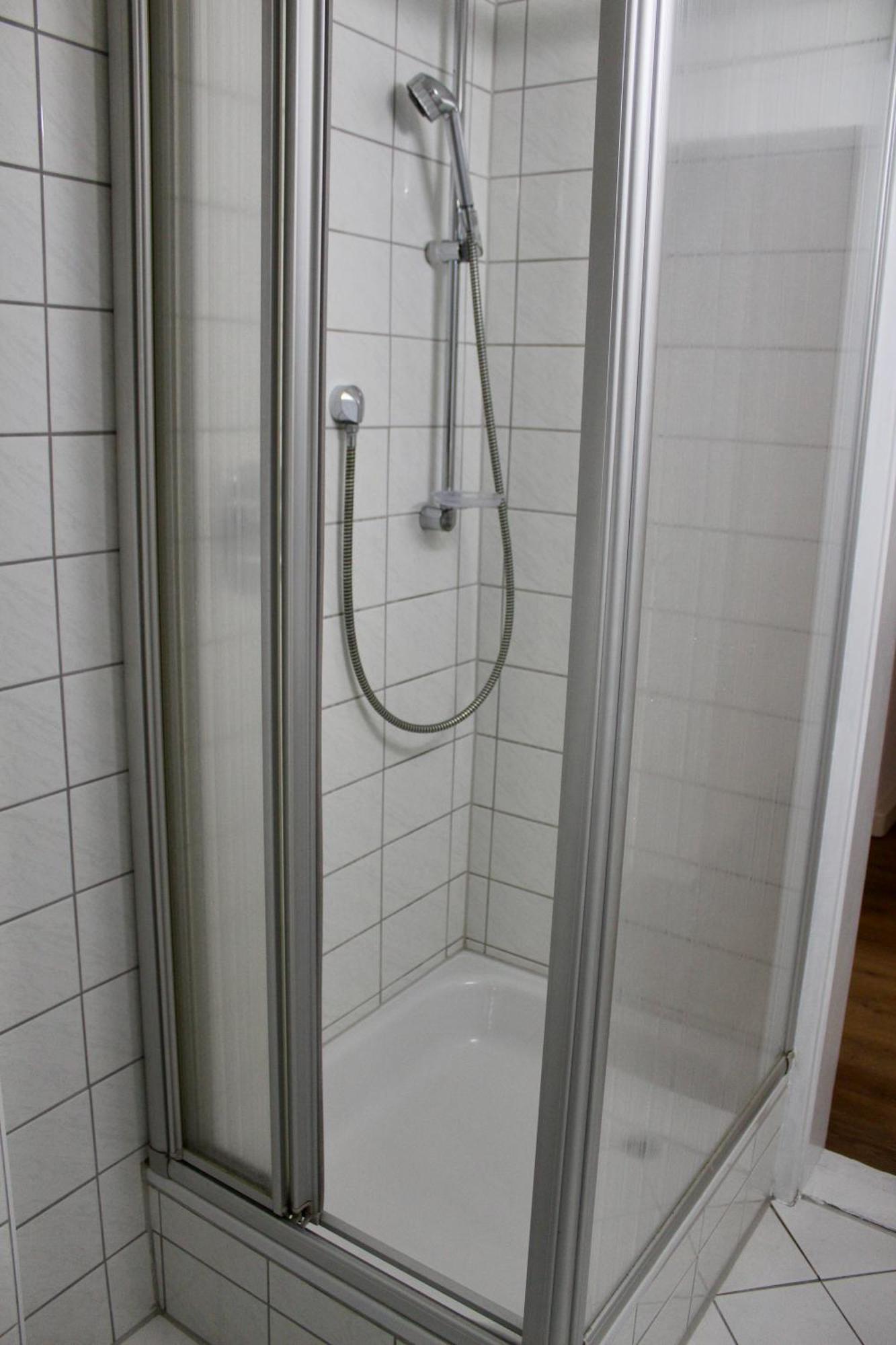 Ferienhaus Mit Garten Fuer Bis Zu 6 Personen โรเซินไฮม์ ภายนอก รูปภาพ